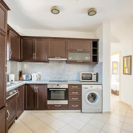 Apollonium Bozbuk Ośrodek wypoczynkowy *