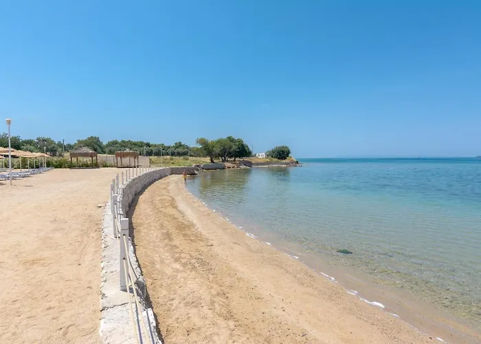 Apollonium Bozbuk Feriested Akbük