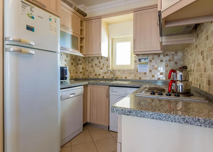 Apollonium Bozbuk Akbük