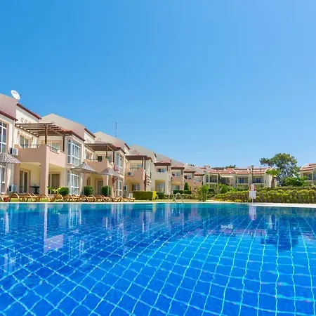 Resort Apollonium Bozbuk *