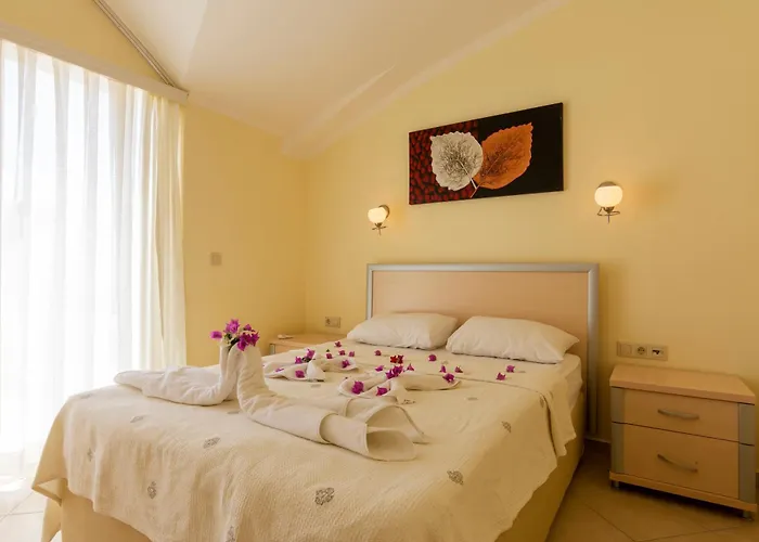 Apollonium Bozbuk Resort *