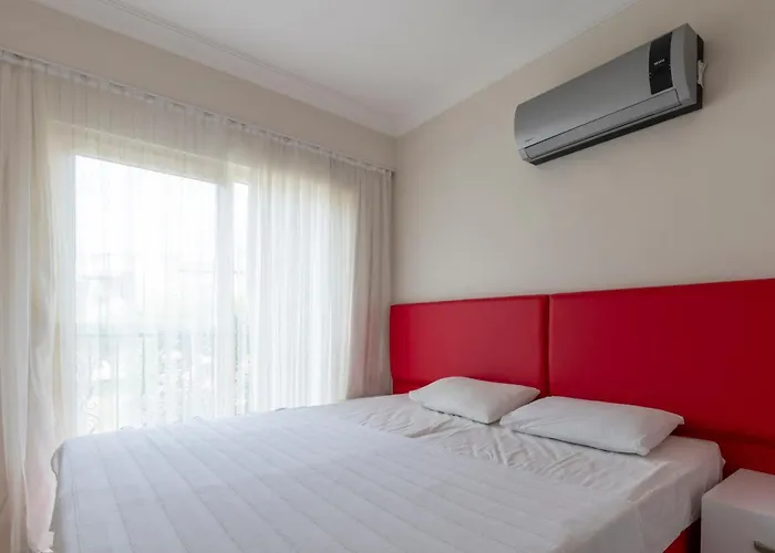 Resort Apollonium Bozbuk *